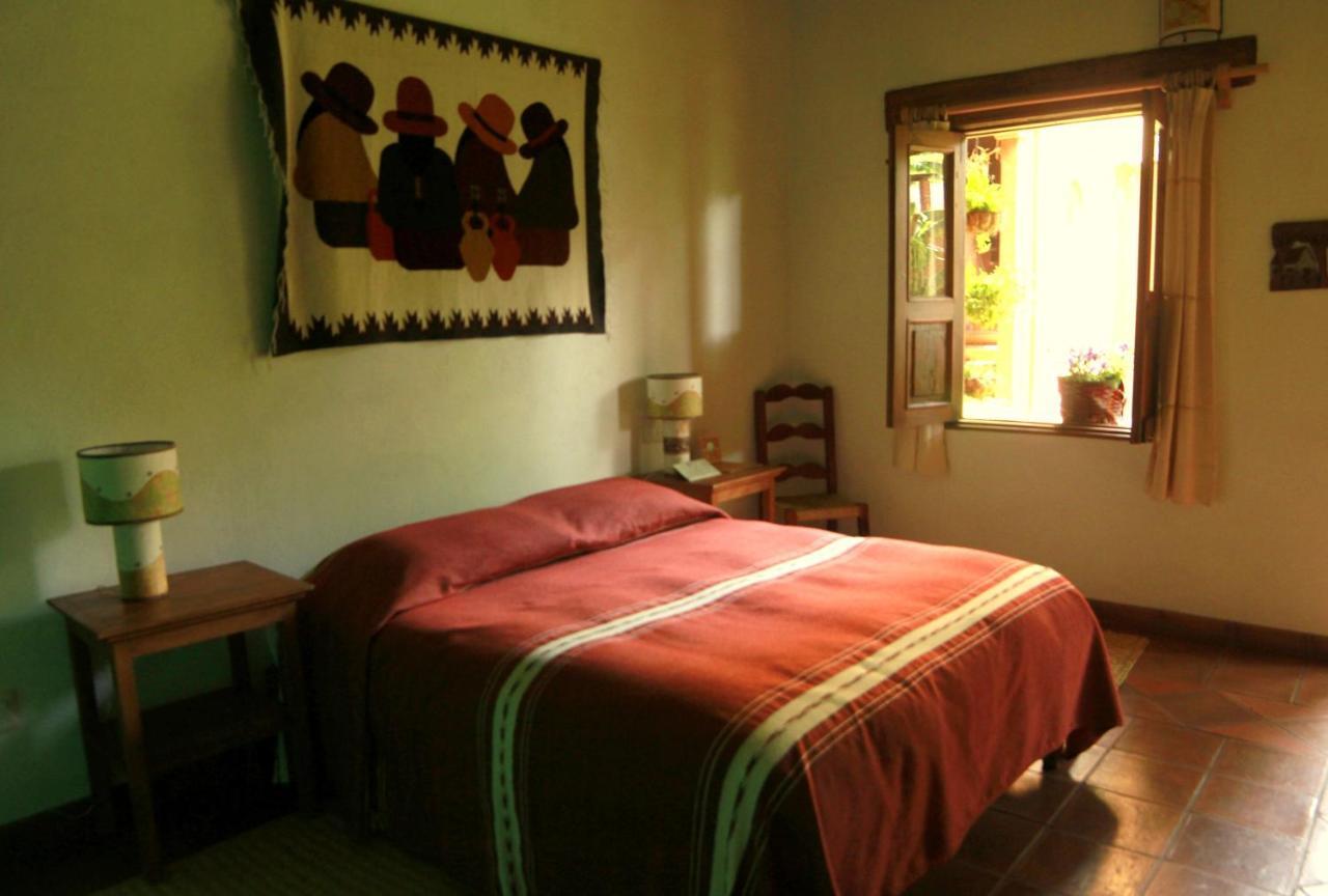 Posada Yolihuani Pátzcuaro Szoba fotó